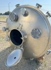 Unused 1,260 Gallon equivalent to 40 BBL 304 Stainless steel agitated Tank fabri