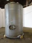 Used Mueller Tank, Model D, 2700 Gallon, 304 Stainless Steel, Vertical