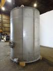 Used Mueller Tank, Model D, 2700 Gallon, 304 Stainless Steel, Vertical