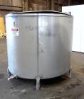 Used- Mueller Tank, 1055 Gallon, 304 Stainless Steel, Vertical. Approximate 76