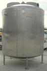 Used Mueller Tank, 2000 Gallon, Model F, 316 stainless steel, vertical. 84
