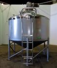 Used Mueller Mix Tank, 1,500 Gallon, Model F, 304 Stainless Steel, Vertical