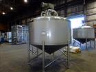 Used Mueller Mix Tank, 1,500 Gallon, Model F, 304 Stainless Steel, Vertical