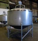 Used- Mueller Mix Tank, 1,500 Gallon, Model F, 304 Stainless Steel, Vertical.