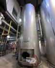 Used Mueller 4,950 Gallon Stainless Steel Tank | Vertical Skirted Process Vessel
