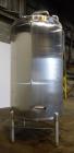 Used Mueller Tank, Approximately 2000 Gallon, 304 Stainless Steel, Vertical.