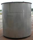 Used Tank, 2000 Gallon, 304 Stainless Steel, Vertical. 84