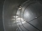 Used Tank, 2000 Gallon, 304 Stainless Steel, Vertical. 84