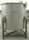 Used Tank, 1200 gallon, 316 stainless steel, vertical. 72