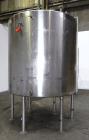 Used Tank, 2000 Gallon, Stainless Steel, Vertical. 84