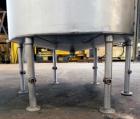 Used Tank, 2000 Gallon, 304 Stainless Steel Vertical. 84