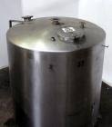 Used Tank, 2000 Gallon, 304 Stainless Steel Vertical. 84