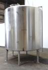Used Tank, 2000 Gallon, 304 Stainless Steel Vertical. 84