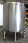 Used Tank, 2000 Gallon, 304 Stainless Steel Vertical. 84