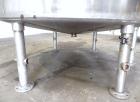 Used Tank, 2000 Gallon, 304 Stainless Steel Vertical. 84