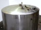 Used Tank, 2000 Gallon, 304 Stainless Steel Vertical. 84