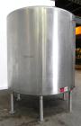 Used Tank, 2000 Gallon, 304 Stainless Steel Vertical. 84