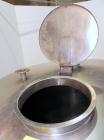 Used Tank, 2000 Gallon, 304 Stainless Steel Vertical. 84