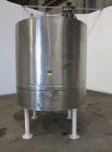 Used- Tank, 1000 Gallon, 304 Stainless Steel, Vertical. 66