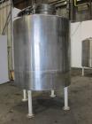 Used Tank, 1000 Gallon, 304 Stainless Steel, Vertical. 66