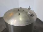 Previous owned - Tank, 1500 Gallon, 304 Stainless Steel, Vertical. 75-1/2