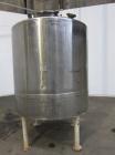 Used- Tank, 1000 Gallon, 304 Stainless Steel, Vertical. 66