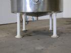 Used Tank, 1000 Gallon, 304 Stainless Steel, Vertical. 66