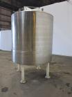 Used Tank, 1000 Gallon, 304 Stainless Steel, Vertical. 66