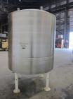 Used Tank, 1000 Gallon, 304 Stainless Steel, Vertical. 66