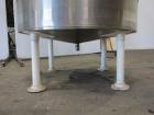Used Tank, 1000 Gallon, 304 Stainless Steel, Vertical. 66