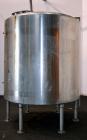 Used Tank, 2000 Gallon, 304 Stainless Steel Vertical. 84” Diameter x 80” straight side. Dished top, coned bottom. Off center top entering Lightnin air operated agitator, model XJAC-100. 1-1/2” Diamet...