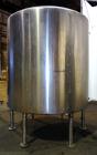 Used Tank, 2000 Gallon, 304 Stainless Steel Vertical. 84