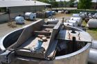 Used Kettle, 3000 Gallon, 304 Stainless Steel, Vertical. Approximate 90