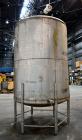 Used Tank, 1900 Gallon, 316 Stainless Steel, Vertical. Approximate 76” diameter x 92” straight side, dished top and bottom. Fixed stainless steel agitator mount with a UET agitator, model XCEL-6, out...