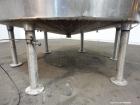 Used Tank, 2000 Gallon, 304 Stainless Steel, Vertical. 84