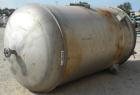 Used Mueller Pressure Tank, 2000 Gallon, Model F, 316L Stainless Steel, Vertical. 72