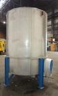 Used Tank, 2000 Gallons, 304 Stainless Steel, Vertical. 78