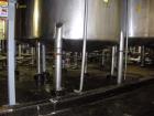 Used Perry Products Tank, 2000 Gallon, 304 stainless steel, vertical. 76