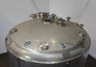 Used Precision Stainless Pressure Tank, 4000 Gallon, 304L Stainless Steel, Vertical. 108