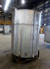 Used- Tank, Approximately 1,000 Gallons, 304 Stainless Steel, Vertical. Approximately 62