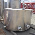 Used Tank, Approximate 1,000 Gallon, Stainless Steel.