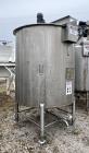 Viatec, Approximately 1,000 Gallon Tank with Agitator