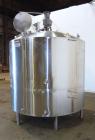 Used Walker Stainless Mix Tank, 1500 Gallon, 304 Stainless Steel, Vertical. Approximate 84