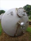 Used Walker 2500 Gallon Tank, 304L Stainless Steel, Vertical.