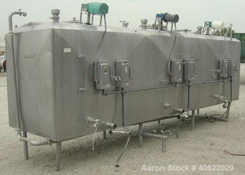Used Flavor tank, (3) compartment, approximate 600 gallon each, 304 stainless steel.  Each compartment measures 43" x 64" x approx 52" deep.  V shaped top, sloped bottom.  Each compartment is equippe...
