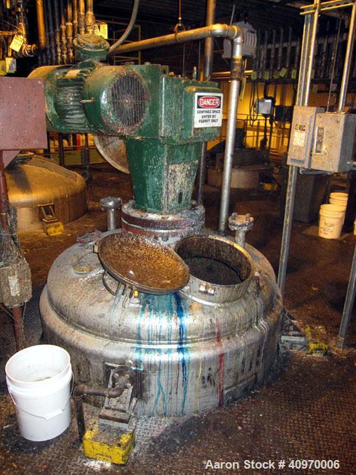 Used Roben Mix Tank, 750 Gallon, Stainless Steel. Dish top and bottom, 5'" diameter x 5' straight side.  (3) internal baffles.  Top center mounted Lightnin agitator model 73C15VM, variable speed, 15 ...