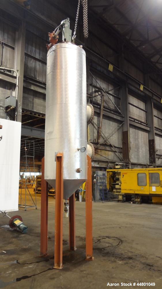 Used 525 Gallon Stainless Steel Par Piping & Fabrication Tank, Model X5C100