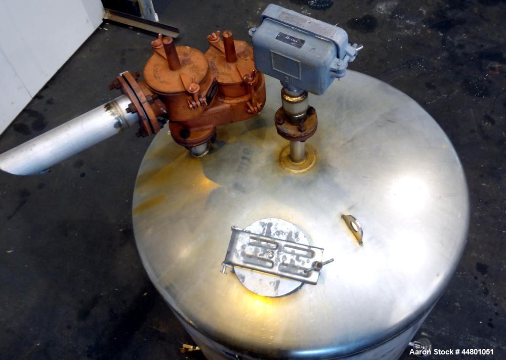 Used 550 Gallon Stainless Steel Par Piping & Fabrication Tank
