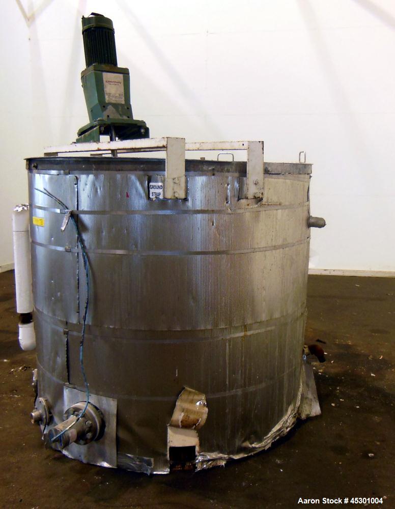 Used- 750 Gallon Stainless Steel Tank, Model NLDG-300