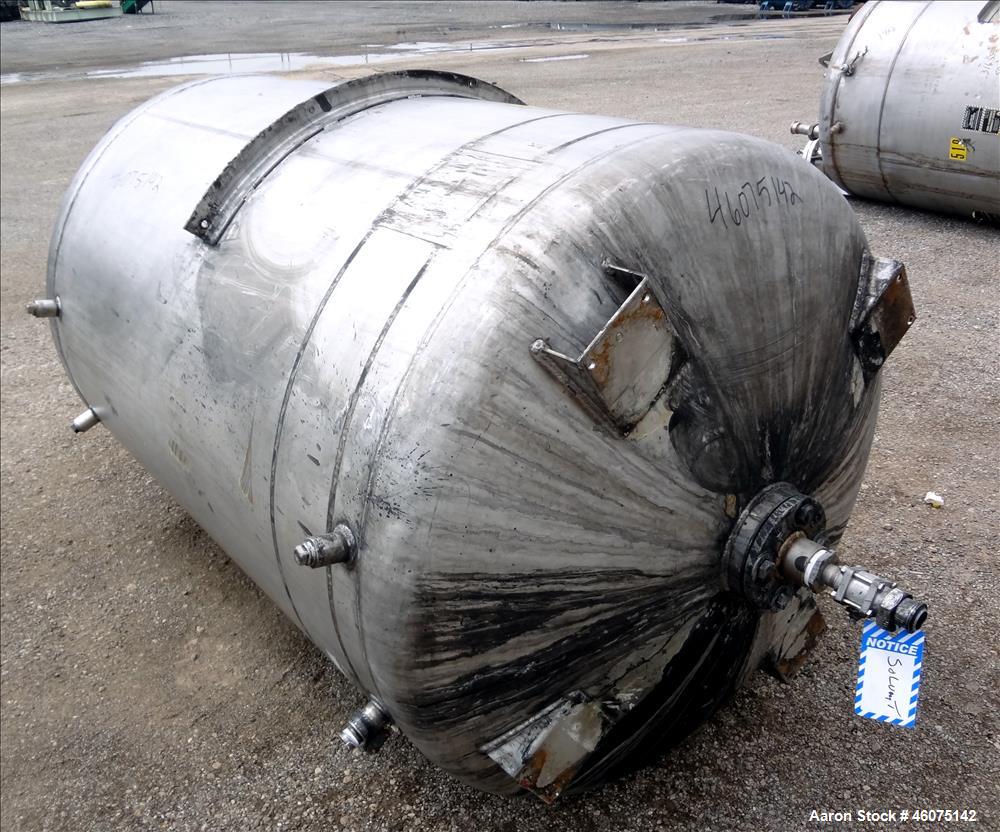 Used Tank, 500 Gallon, 304 Stainless Steel, Vertical. Approximate 48" diameter x 60" straight side, dished top & bottom. Off center top entering Lightnin agitator. Shaft and prop, driven by an approx...